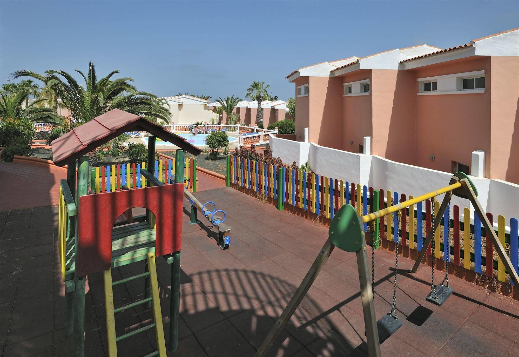 Globales Costa Tropical Apartment Costa De Antigua Luaran gambar